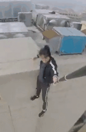 网红拍摄高楼攀爬视频坠亡，直播平台被判赔3万