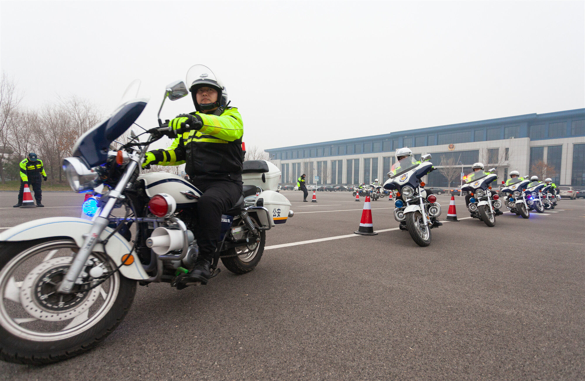 德州骑警代表集结训练!