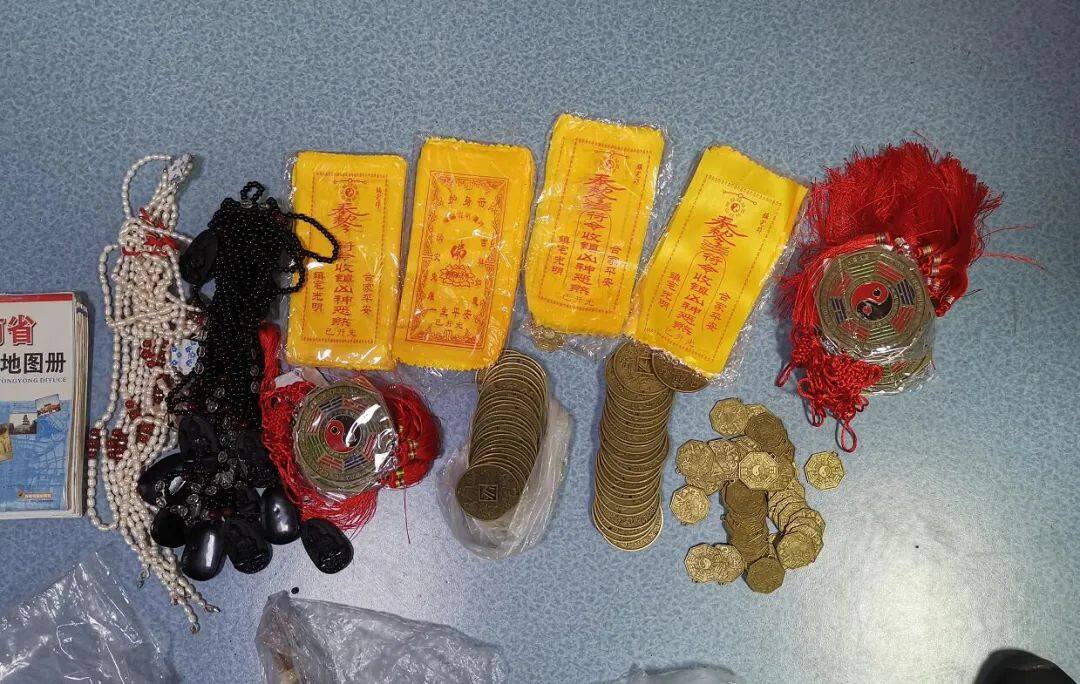 成本8角卖800元流窜十多地市用迷信骗钱的安徽大师德州落网德州云德州