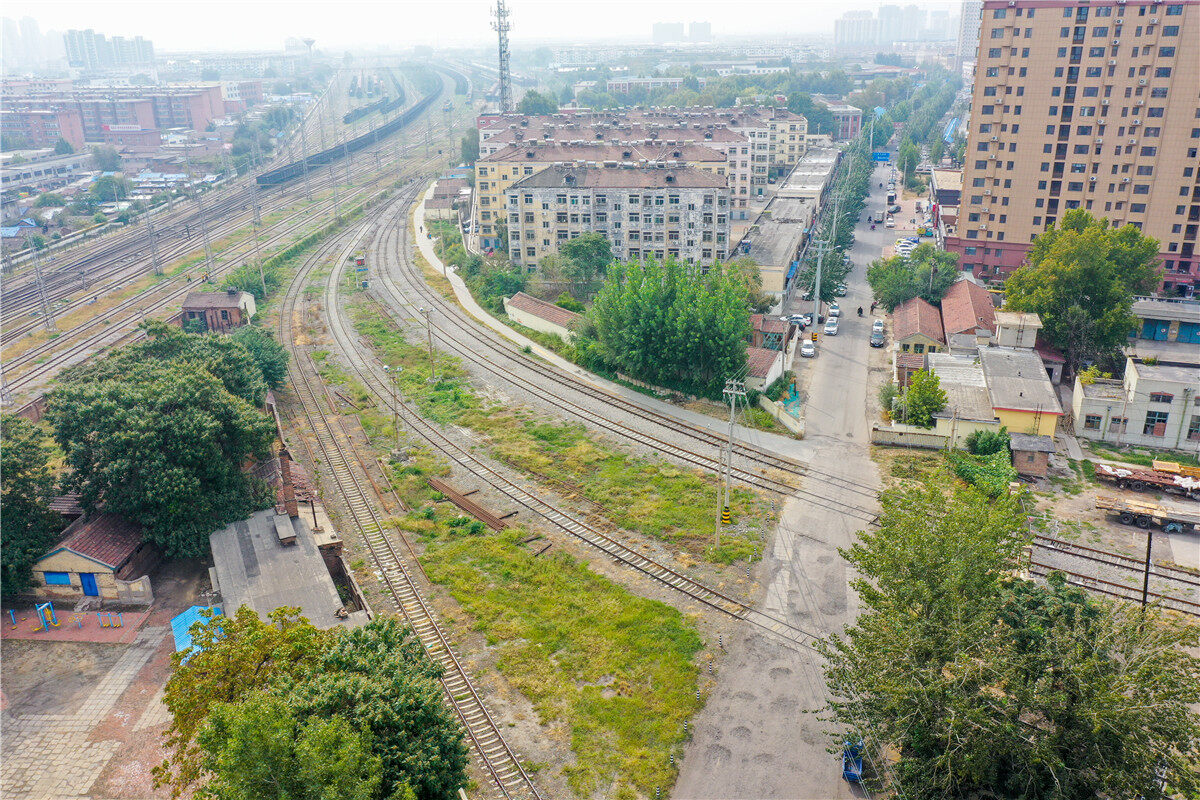 50余年货运铁路停用!小火车驶出德州城区|德州云-德州晚报全媒体