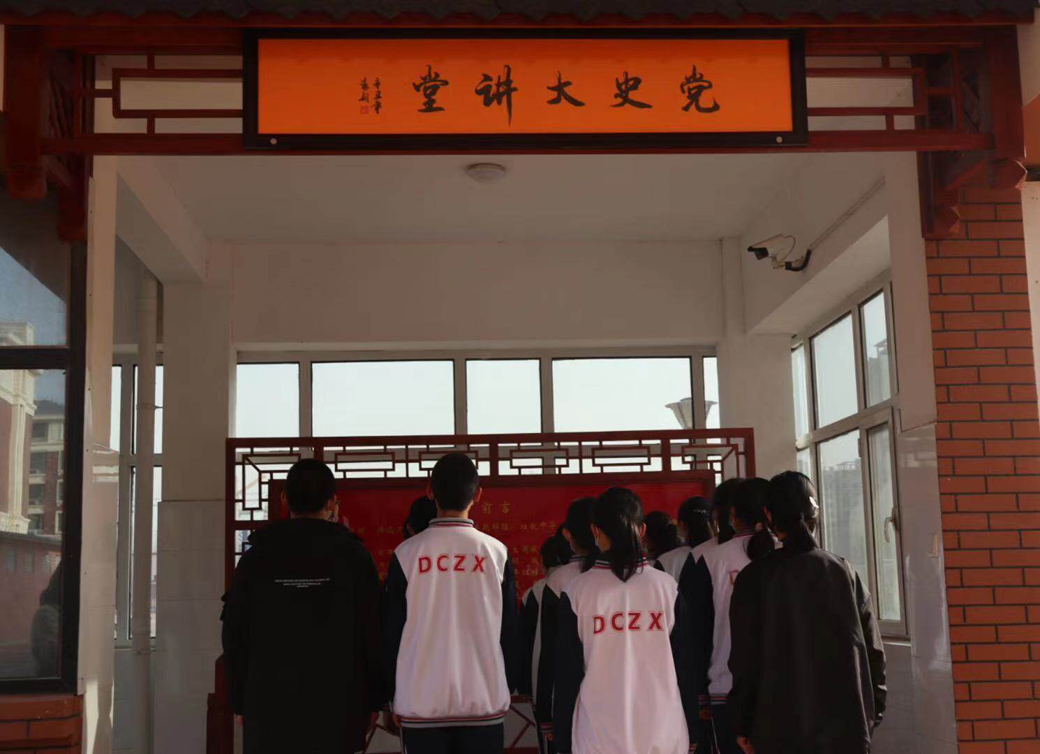a8bcbf9d57923dc249236445cef76ca.jpg