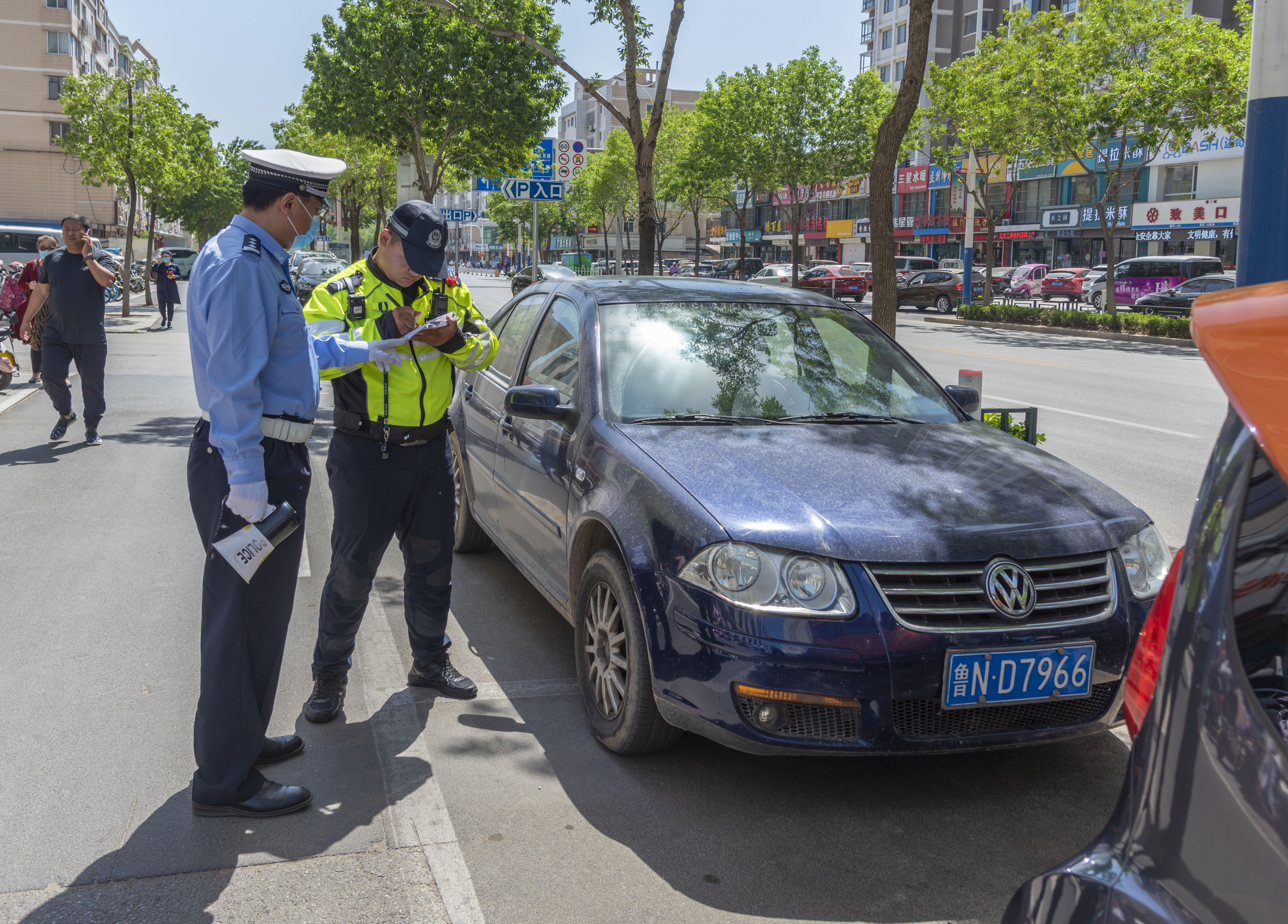 德州交警开启全城"扫街"模式 | 助力文明城市创建 请遵守交通法规