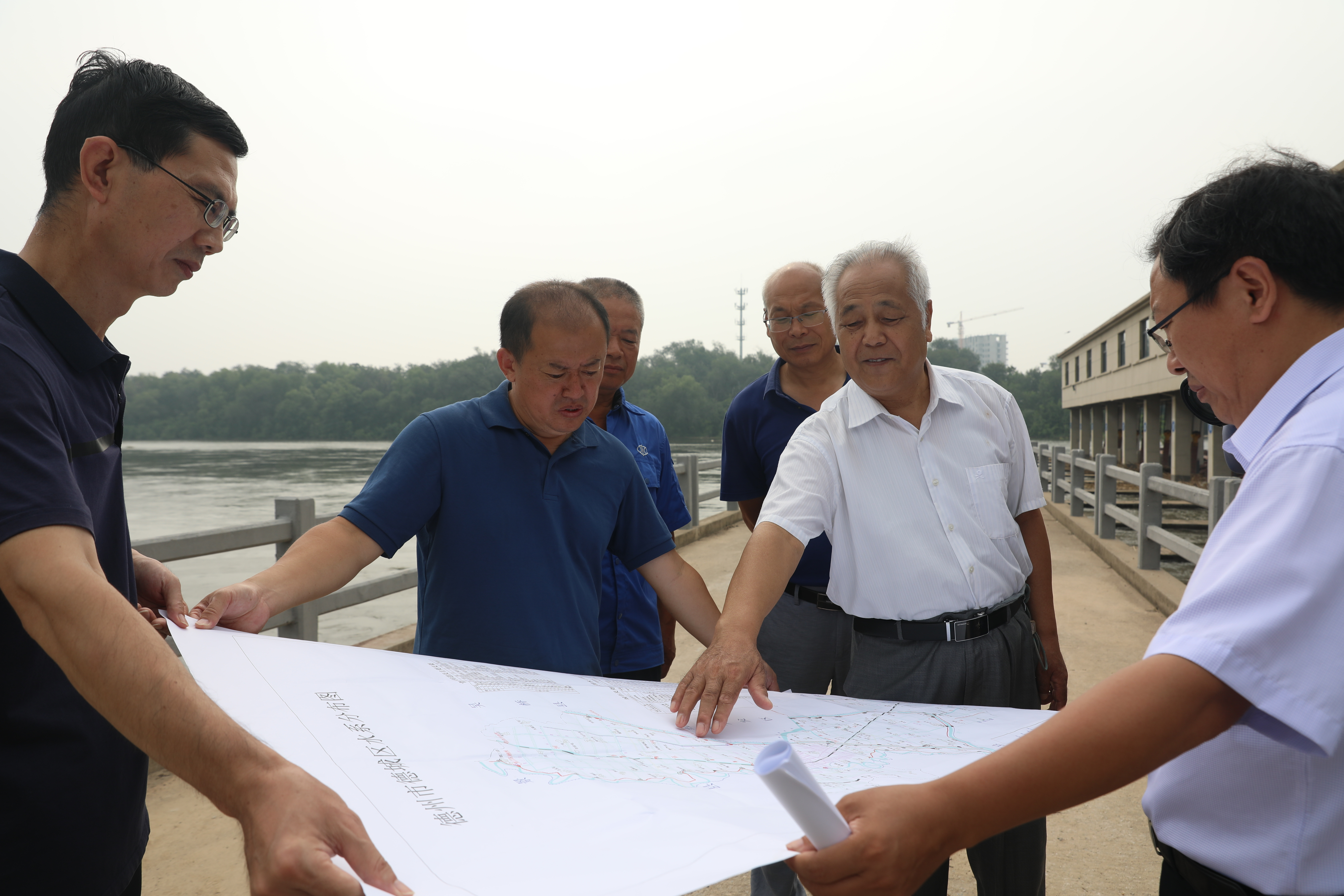 75岁"水利老专家"王绍荣:结缘水利五十余载 "德州水系活地图"|德州云