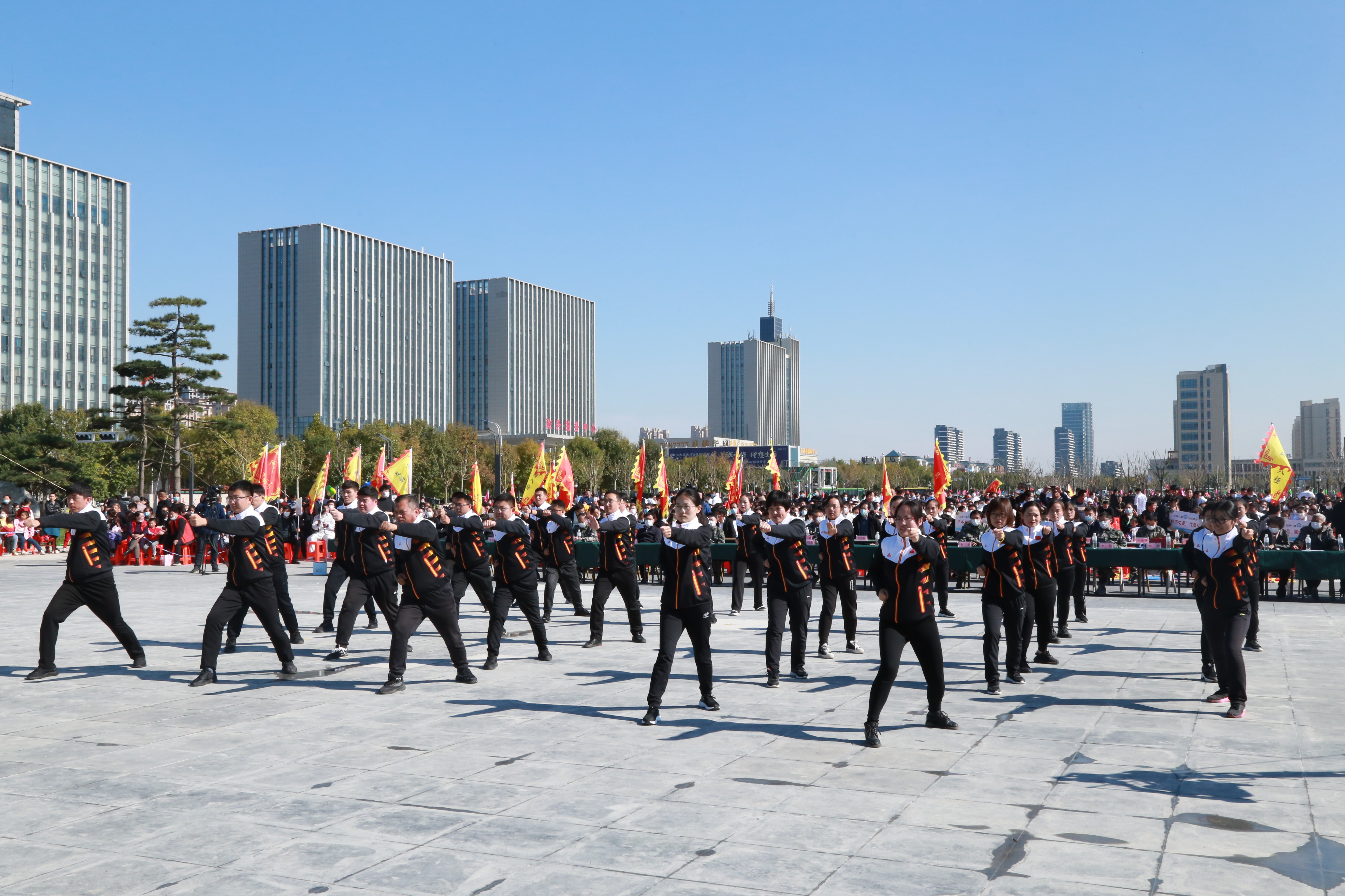 庆云举办吴钟八极拳全民健身活动汇演德州云德州晚报全媒体