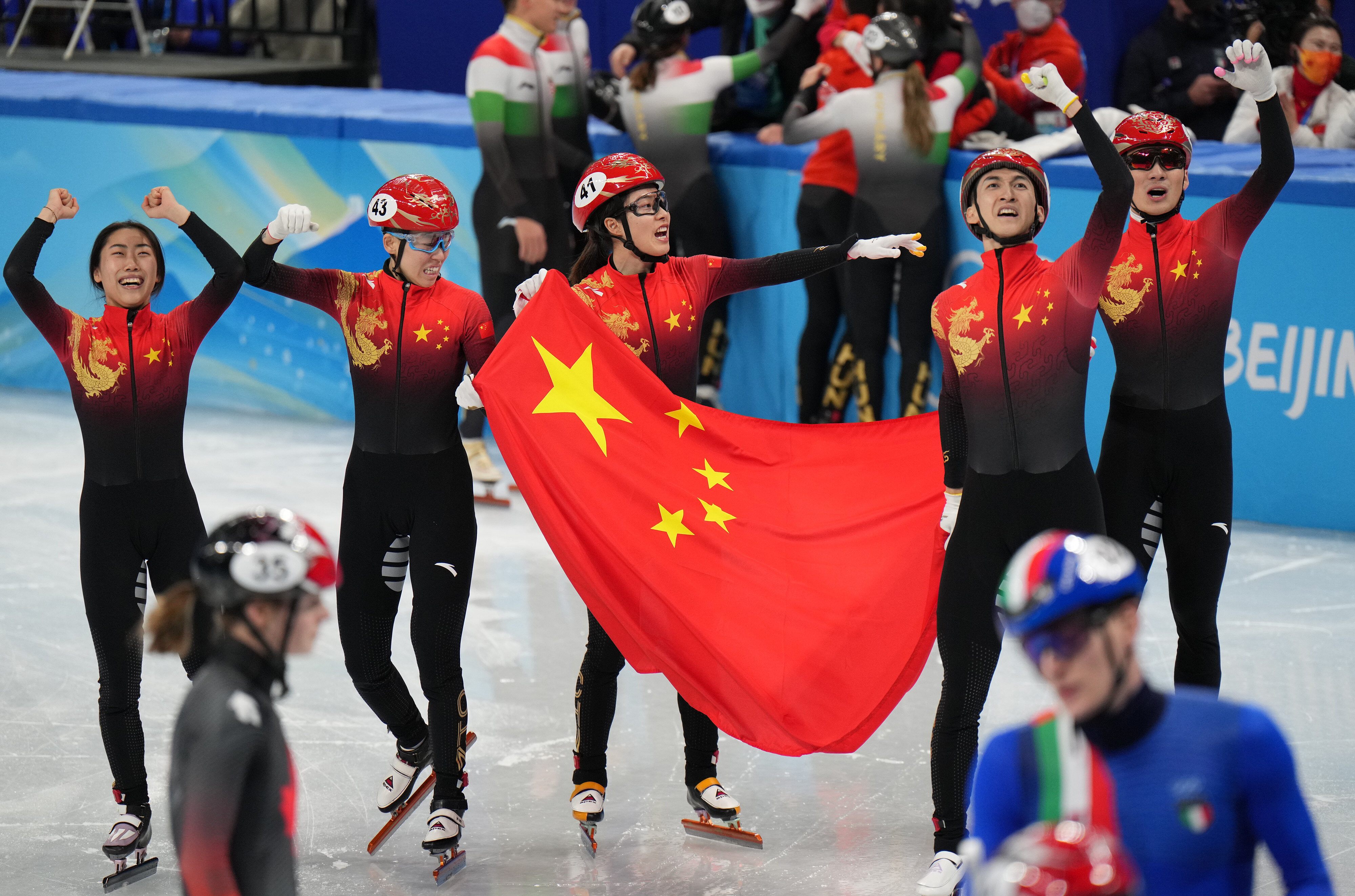 冬奥会中国速度滑冰图片