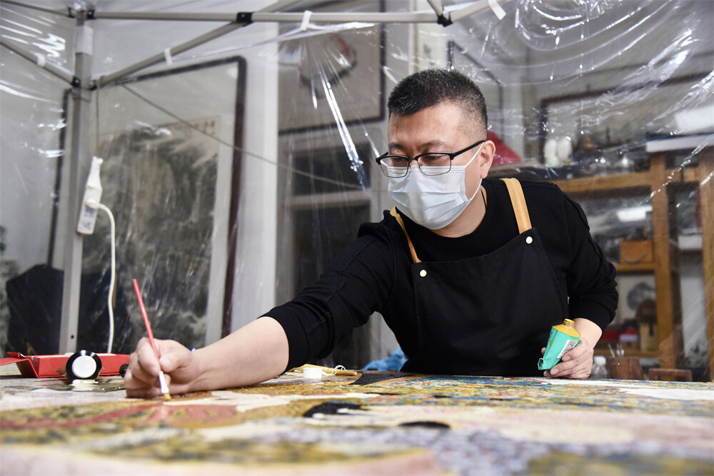 德州手造漆画传承人姚向东用漆画技艺描绘漆彩世界德州云德州晚报全