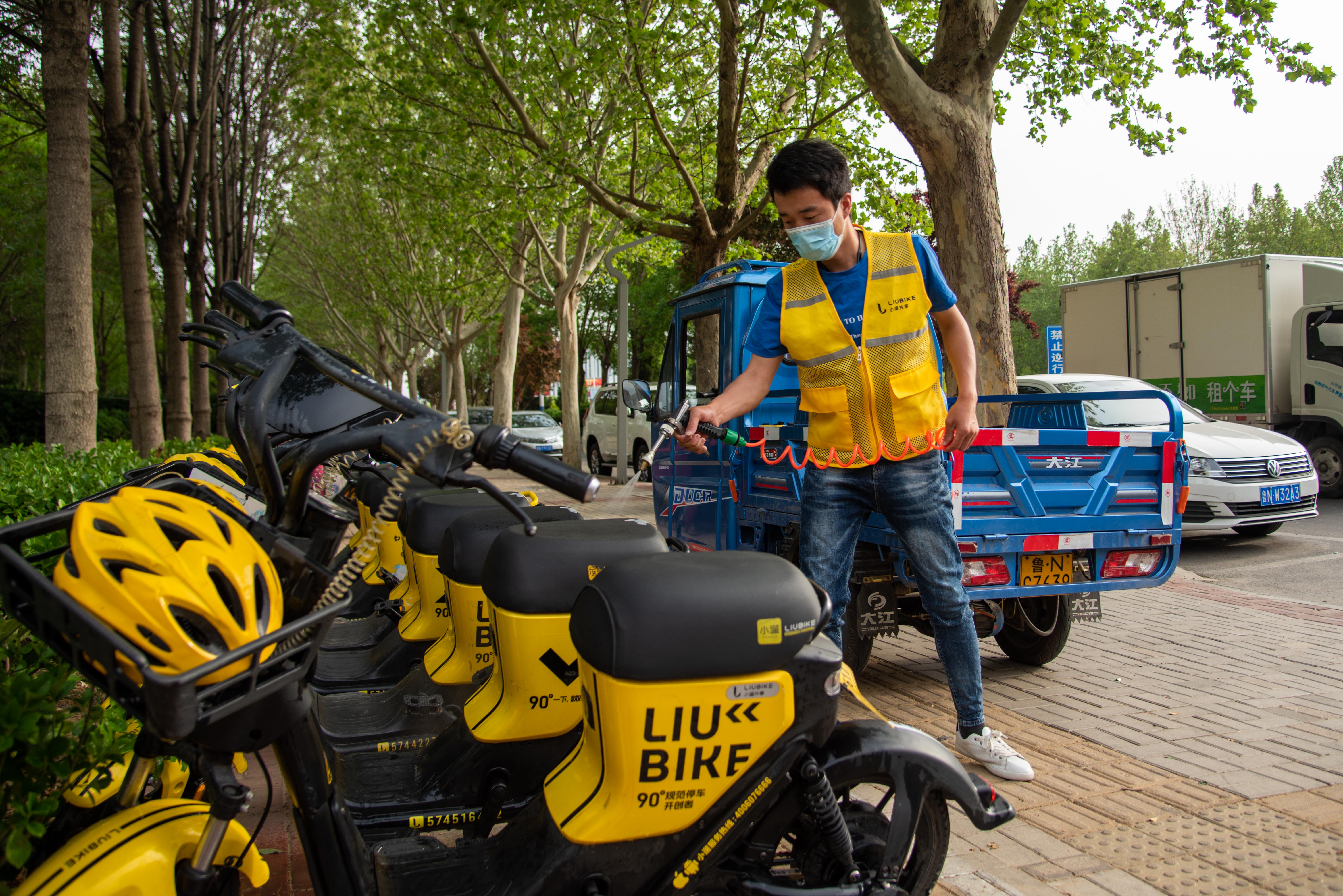 共享电单车治理②德州5家共享单车运营企业陆续减量其中4家将安装蓝牙