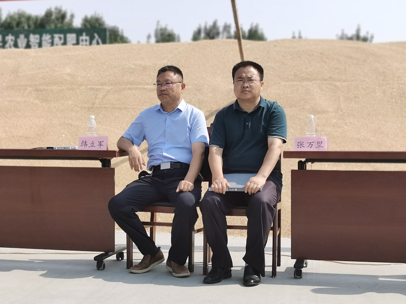 刷新德州小麦亩产记录听临邑县翟家镇党委书记张万里分享高产经德州云